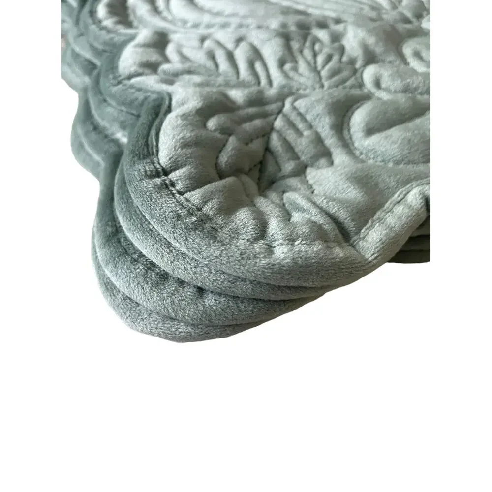 Tahari luxury bullseye